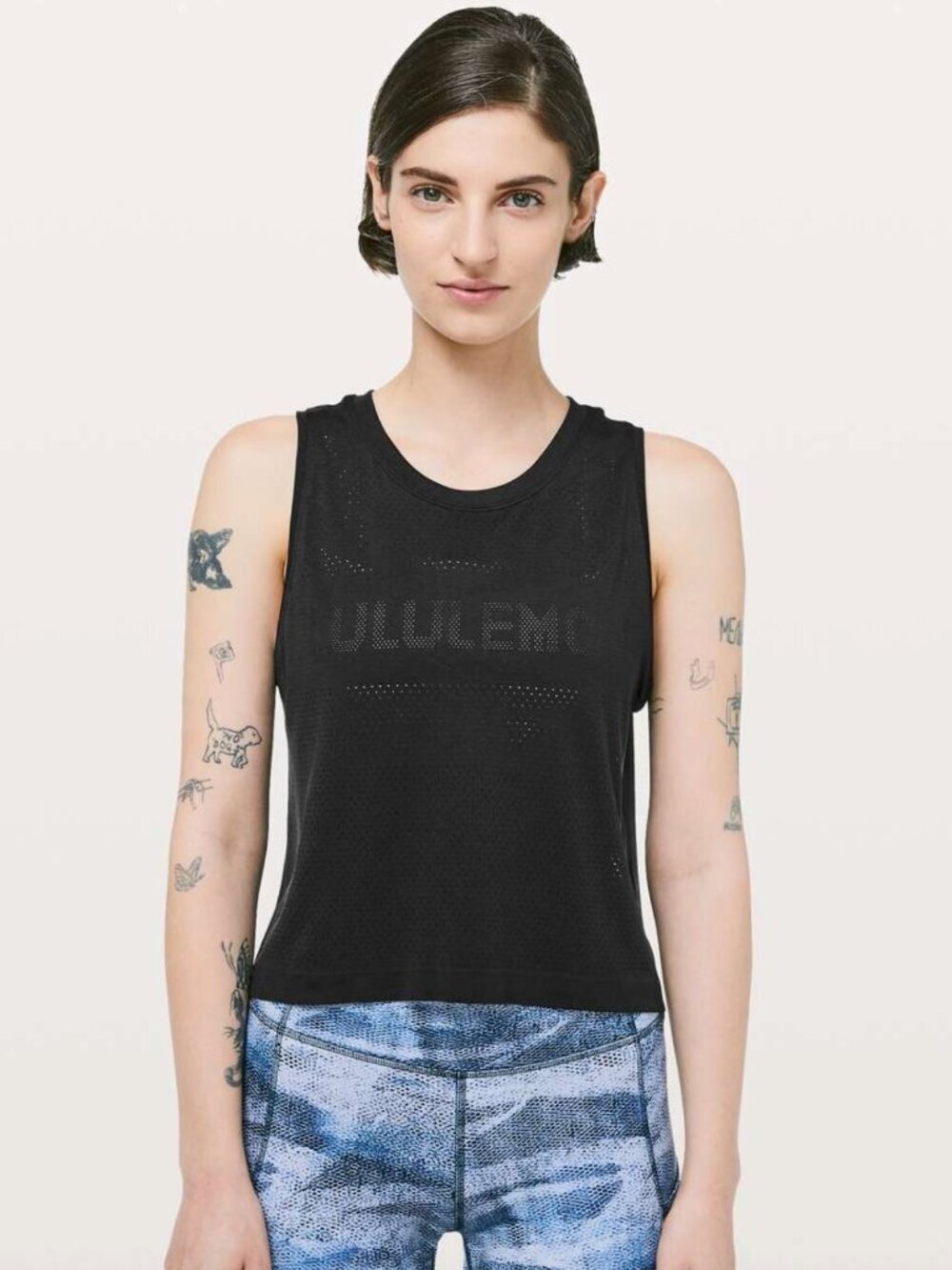 Lululemon Breeze By Muscle Crop Tank Logo